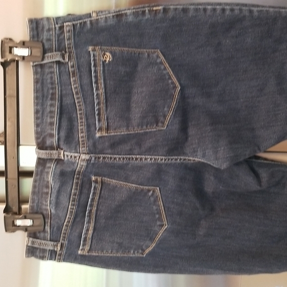 💕SUSAN GRAVER💕 Regular High Stretch Denim Crop Jeans with Ties 8P - Picture 11 of 16